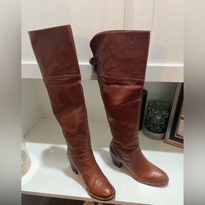 Frye Lucinda Slouch
